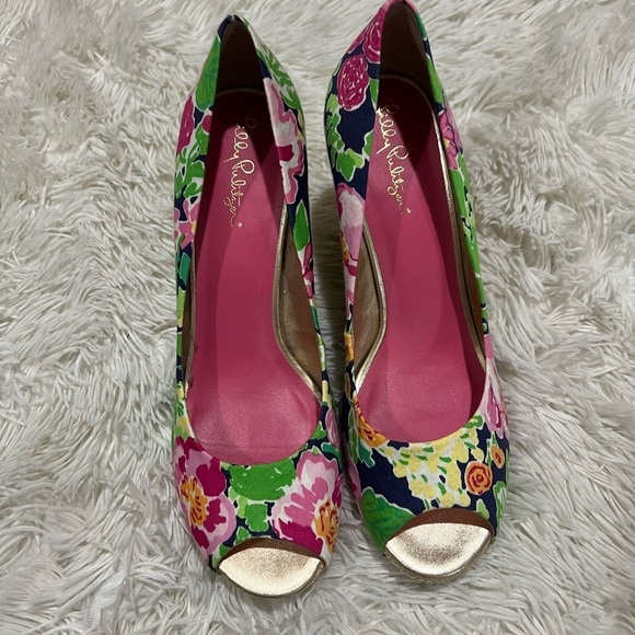 Lilly Pulitzer Resort Chic Wedge - Size 9.5 - Picture 2 of 7